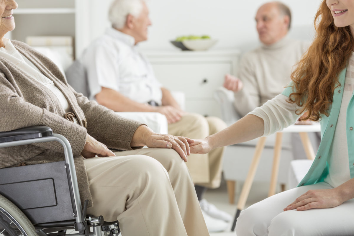 6 Important Questions to Ask Your Nursing Home Facility      